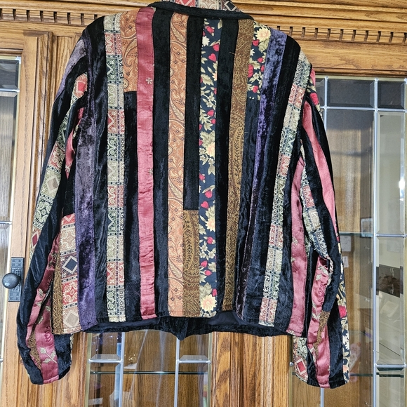 Colorful Patchwork Velvet Jacket - Picture 4 of 5